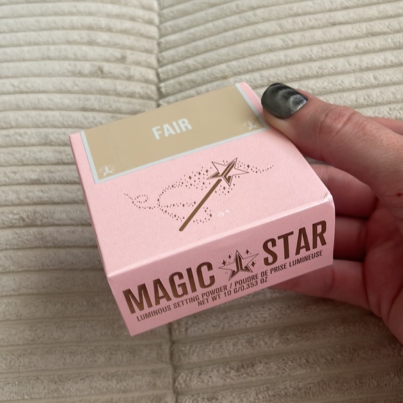NIB JEFFREE STAR COSMETICS MAGIC STAR SETTING POWDER - Picture 3 of 3